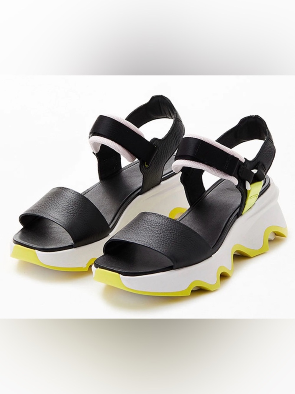 SOREL Women's Kinetic Impact Y
Strap Sandals in black , Sz 8 - Picture 3 of 15